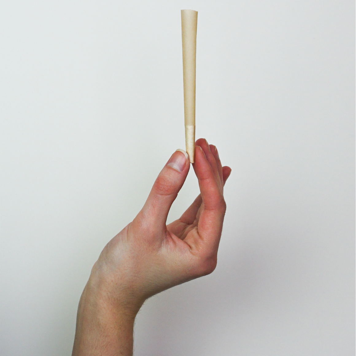 Custom Cones 109mm Pre-Rolled Cones - Unrefined Brown [800 Cones per Box]